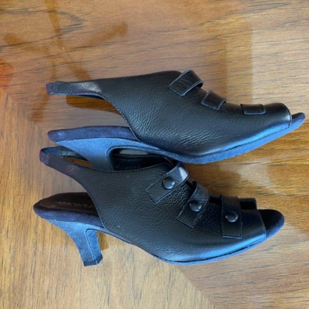 Aerosole Satisfaxtion - Black Leather Slingback - Size 9.5/10M Runs Small